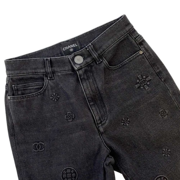 CHANEL cotton COCO Mark Camellia Lace Print Denim pants Jeans bottoms P78140 White black 40